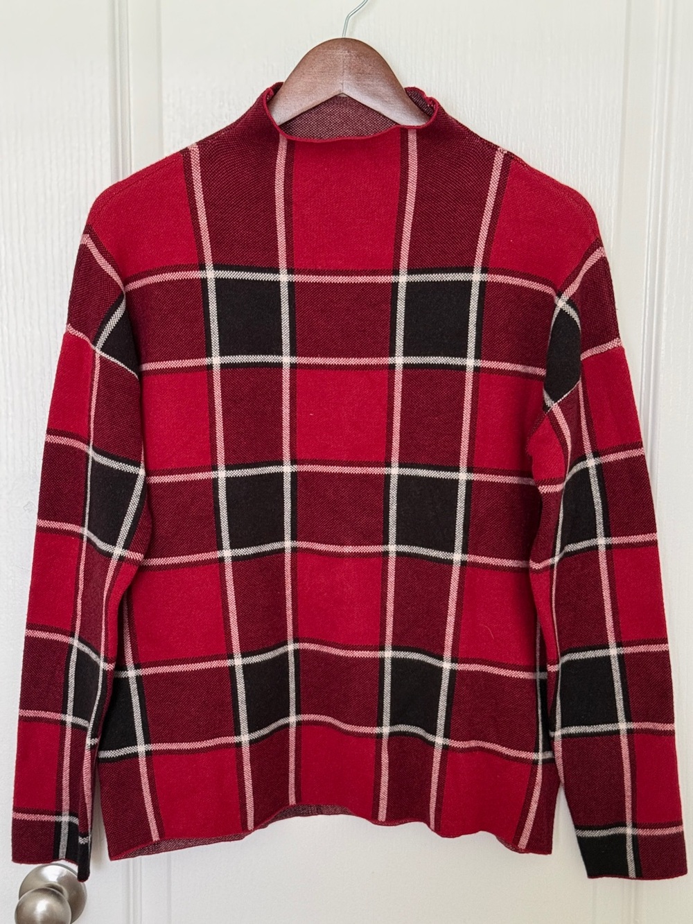 Rachel Zoe Long Sleeve Mock Neck Pullover Red Black Plaid Sweater Size L